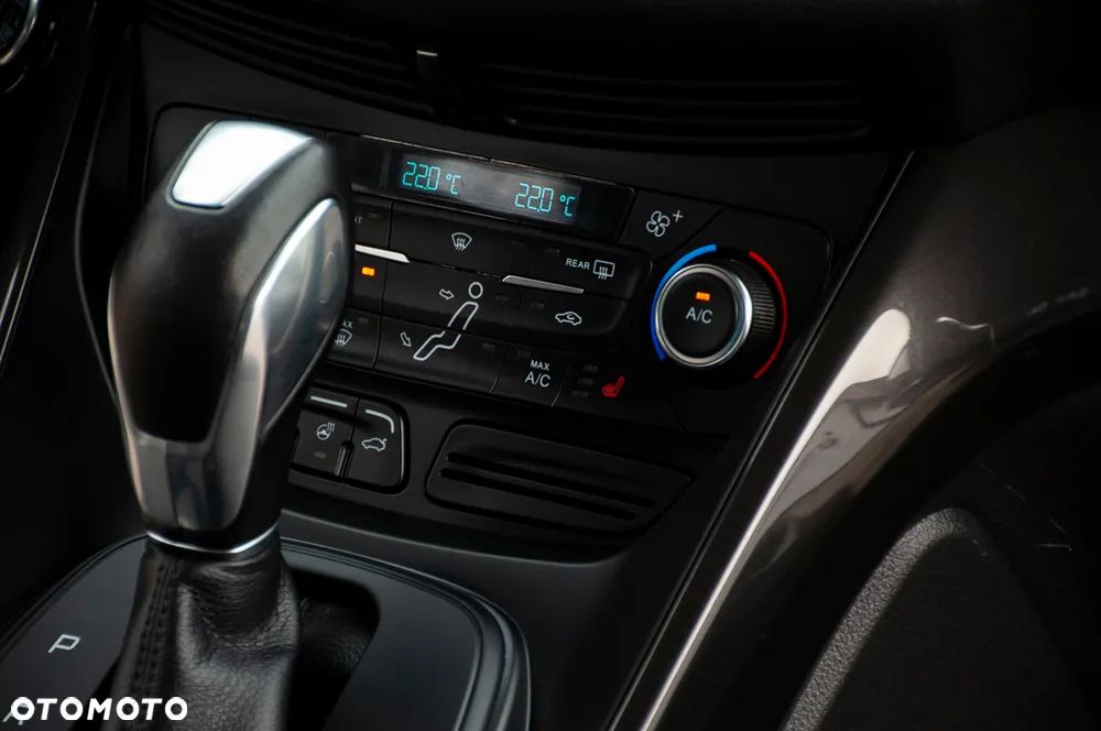 Ford C-MAX 1.5 EcoBoost Start-Stop-System Titanium - 19