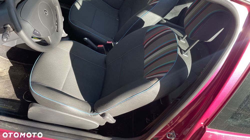 Renault Twingo 1.2 LEV 16V 75 eco2 - 17