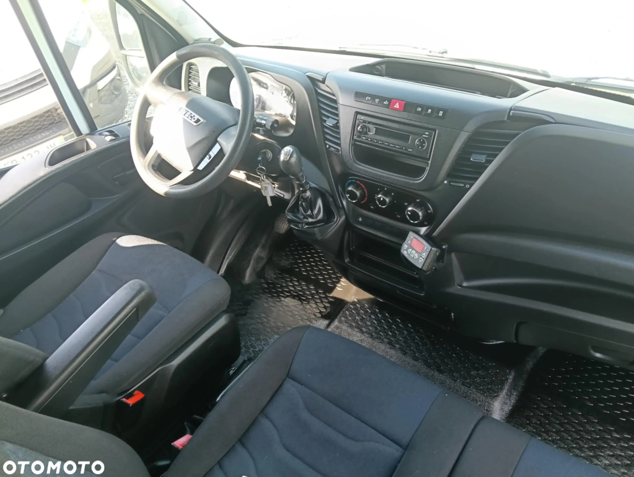 Iveco 35S16, 35S15, 35S14, 35S13, 35C13, 35C14 - 12