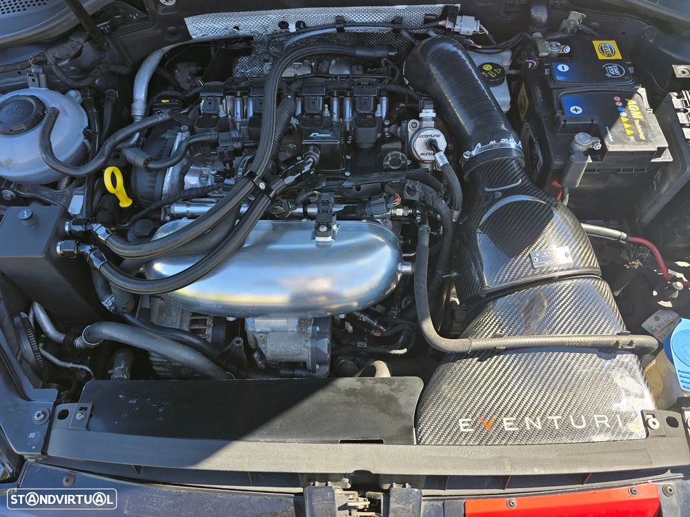 VW Golf 2.0 TSI R DSG - 18