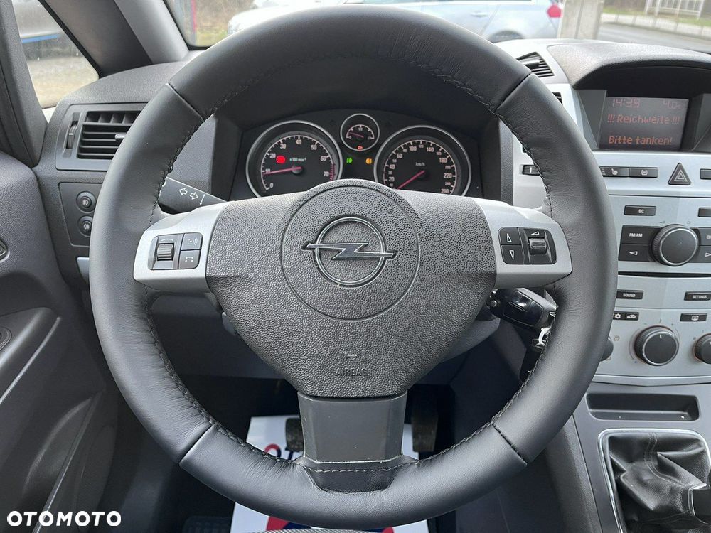 Opel Zafira 1.8 - 12