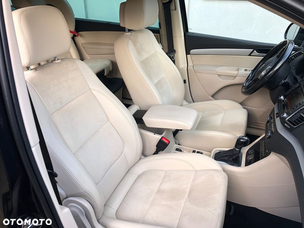 Volkswagen Sharan 2.0 TDI Highline DSG - 12