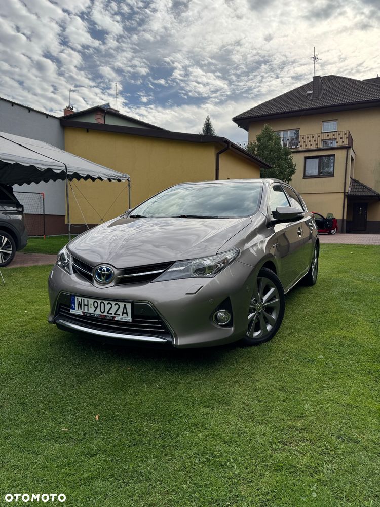 Toyota Auris 1.8 HSD Luna - 3