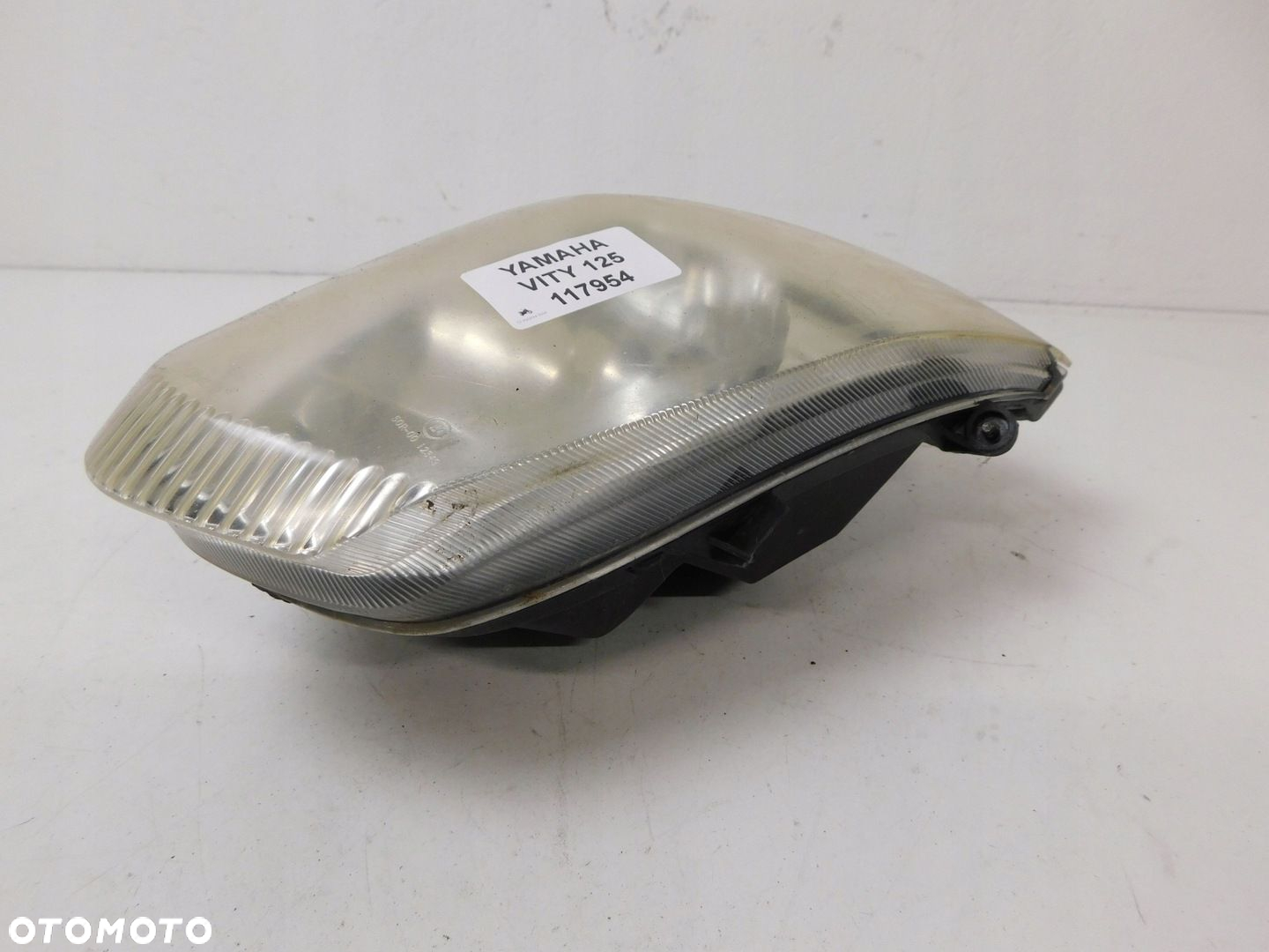 YAMAHA VITY 125 REFLEKTOR LAMPA PRZÓD - 3