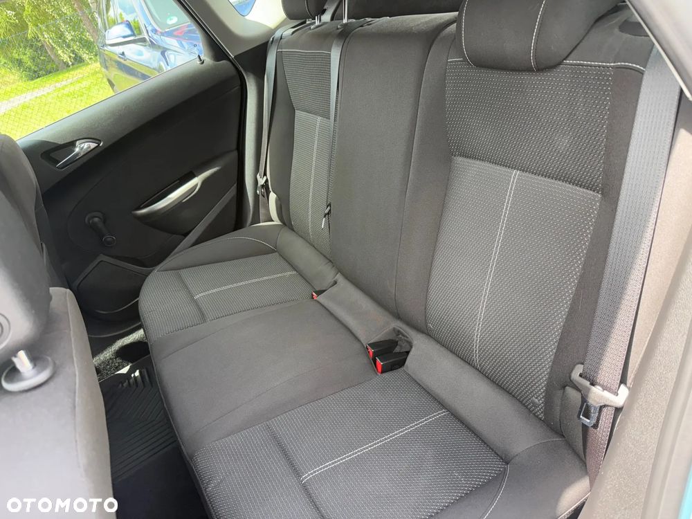 Opel Astra 1.4 Turbo - 15