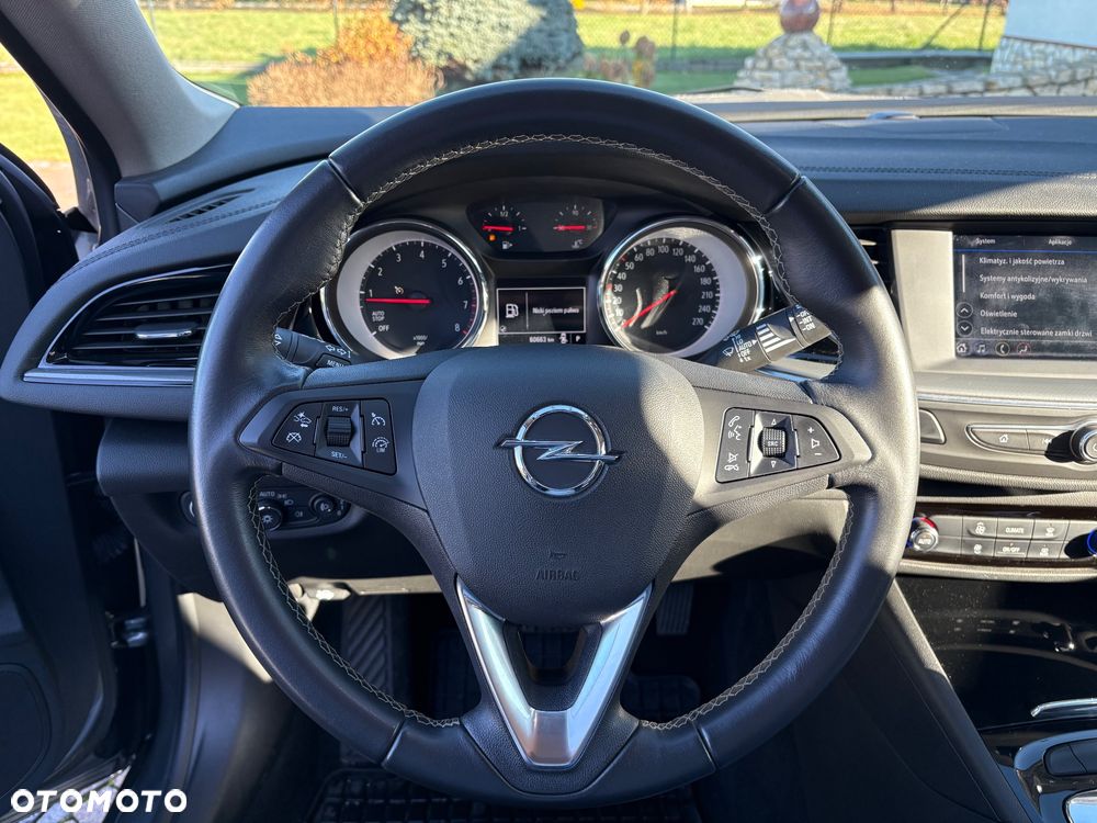 Opel Insignia 1.5 T Enjoy S&S - 9