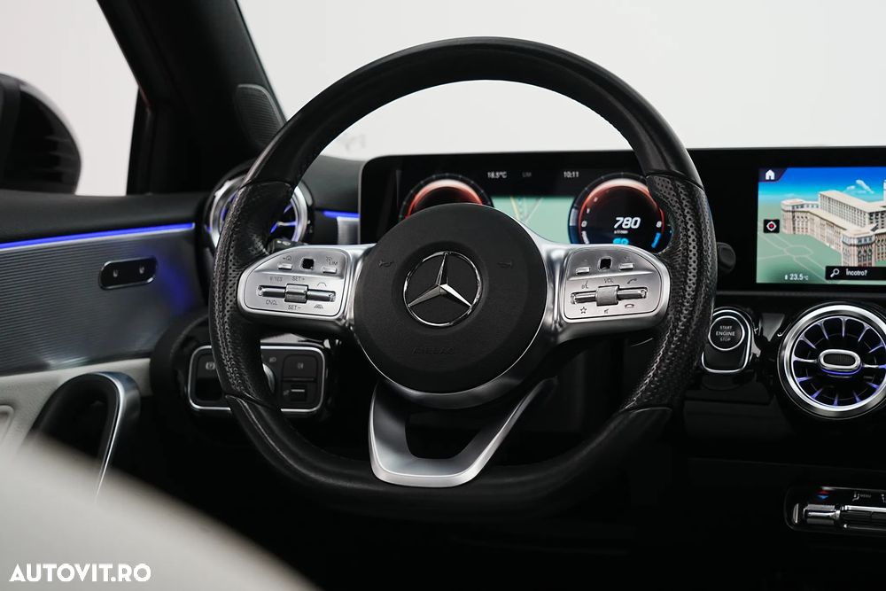 Mercedes-Benz A 250 e 8G-DCT Advanced AMG Line - 36