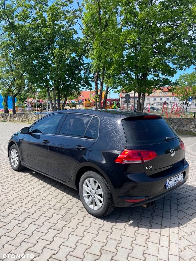 Volkswagen Golf - 4