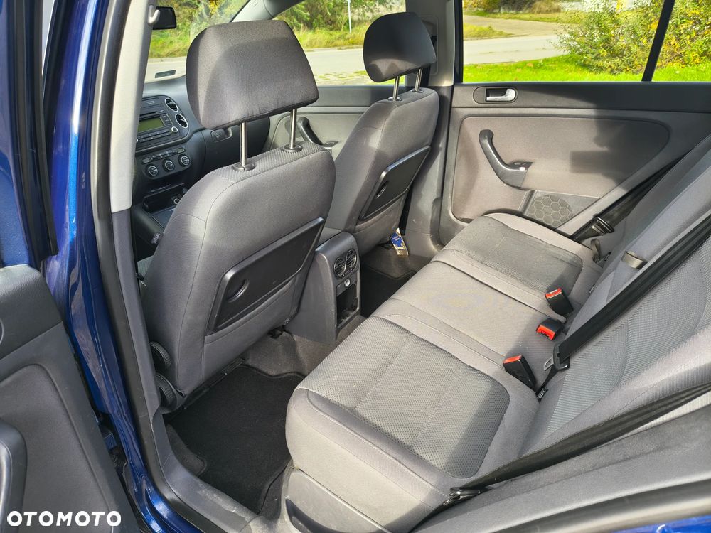 Volkswagen Golf Plus - 13