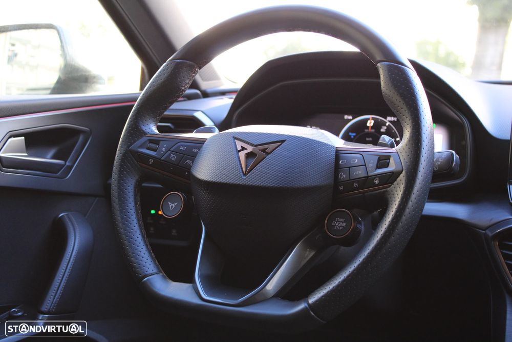 Cupra Leon ST 1.4 e-Hybrid VZ DSG - 11