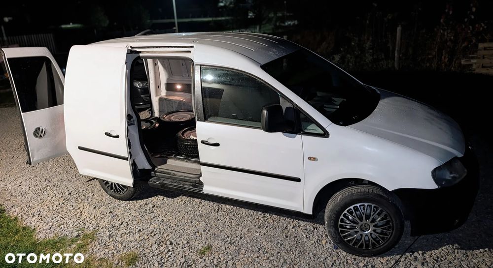 Volkswagen Caddy - 5