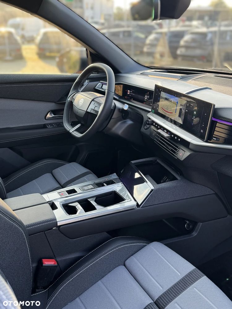 Opel Grandland Electric 73kWh Standard Range GS - 35