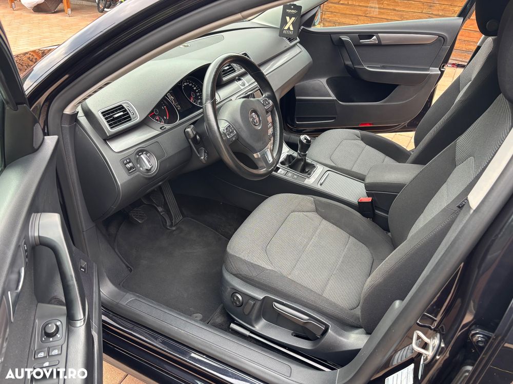 Volkswagen Passat 2.0 TDI BlueMotion Technology DPF Comfortline - 7