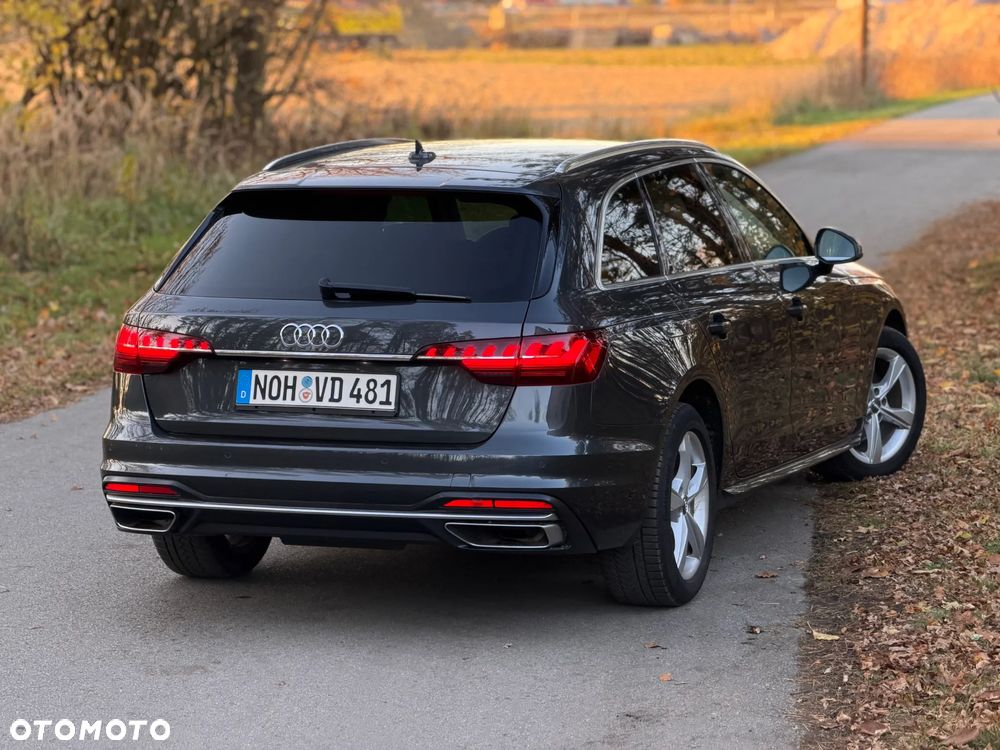 Audi A4 Avant 35 TFSI Sport S tronic - 13