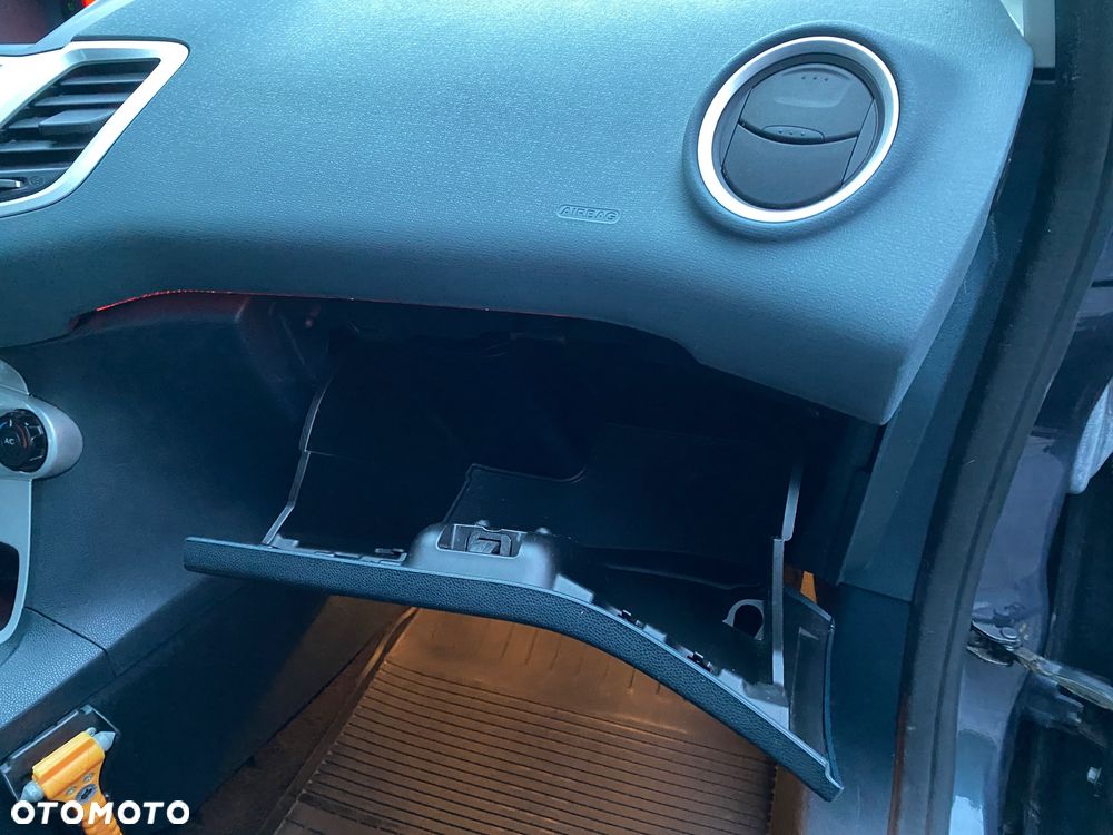 Ford Fiesta 1.25 Titanium - 26