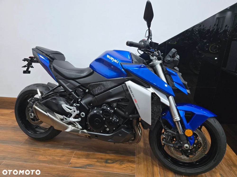 Suzuki GSX - 25