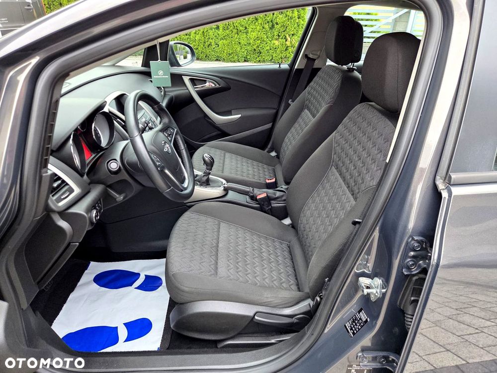 Opel Astra - 14