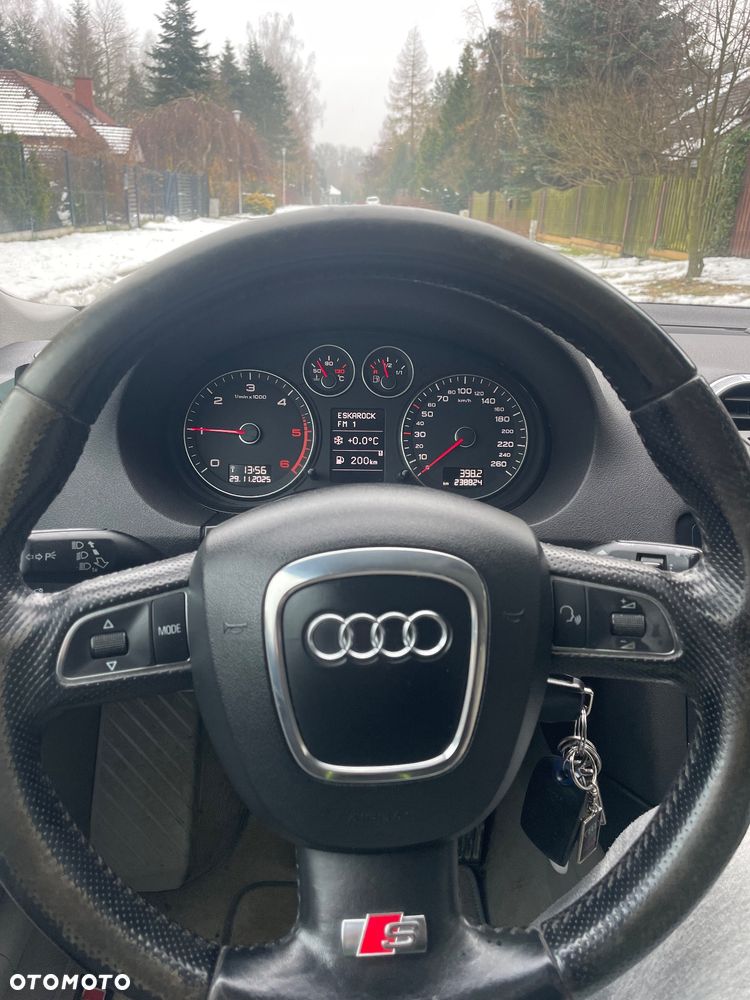 Audi A3 3-drzwiowe 2.0 TDI Ambition - 20