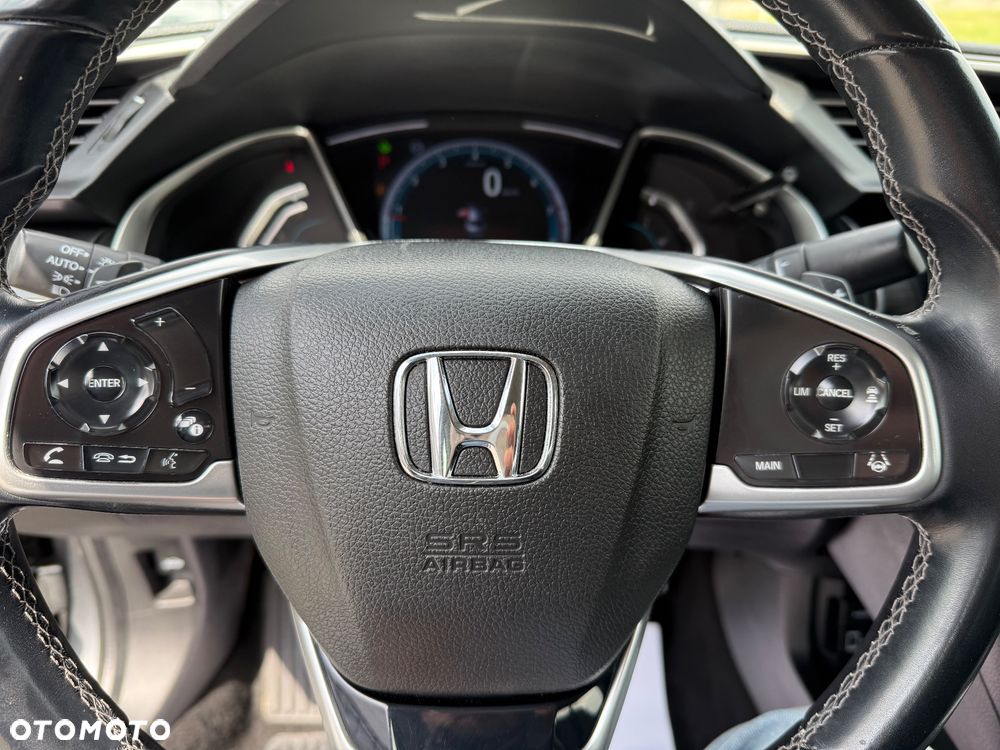 Honda Civic 1.5 T Executive CVT - 38
