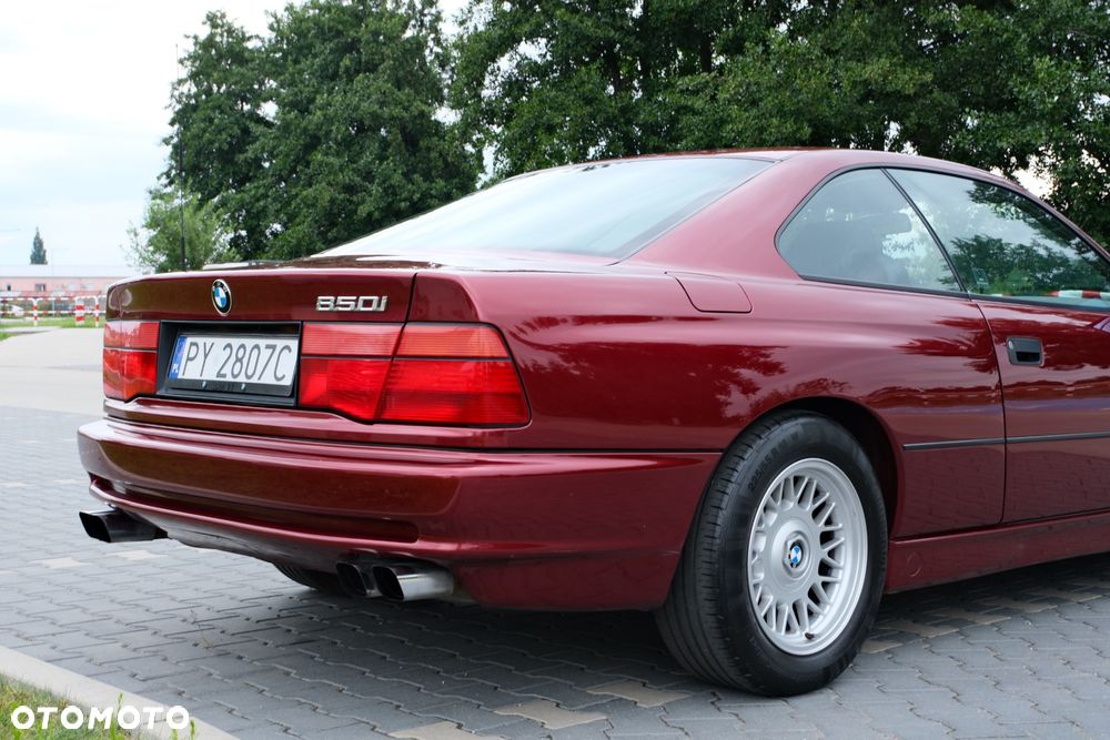 BMW Seria 8 - 10