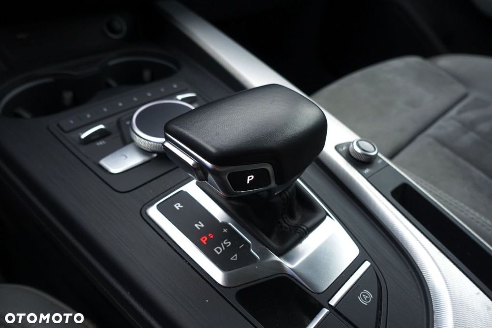 Audi A4 Allroad - 11