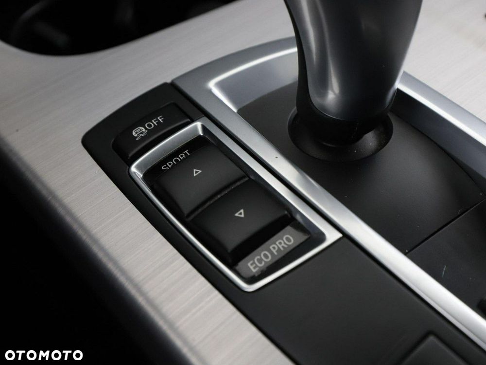 BMW X4 xDrive20d - 29