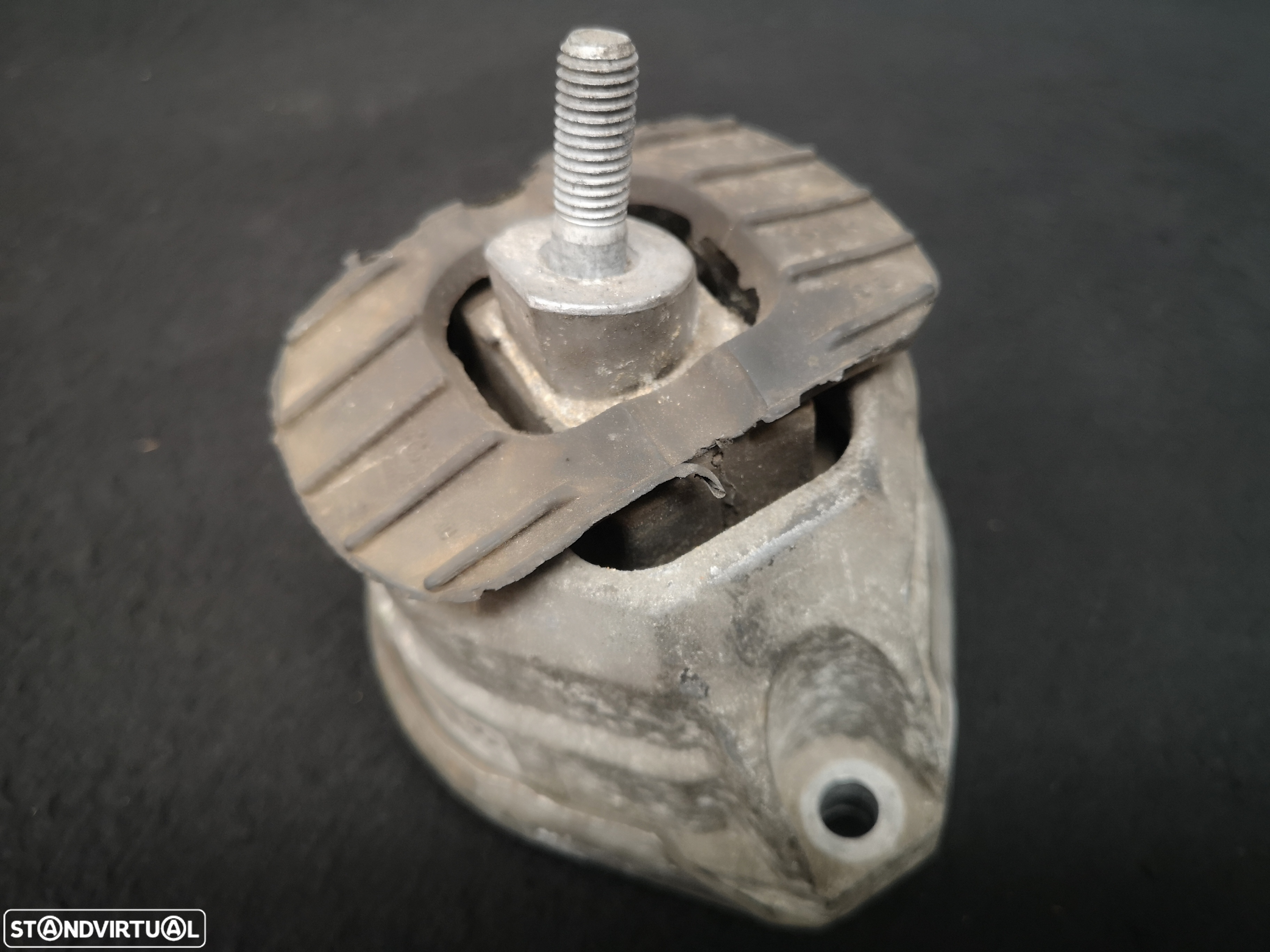 Apoio de motor BMW5 e60 e61 bmw6 e63 e64 2003+ - 3