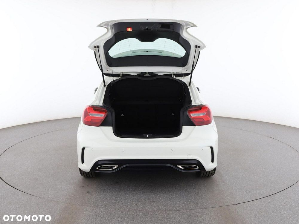 Mercedes-Benz Klasa A 180 (BlueEFFICIENCY) 7G-DCT AMG Sport - 20