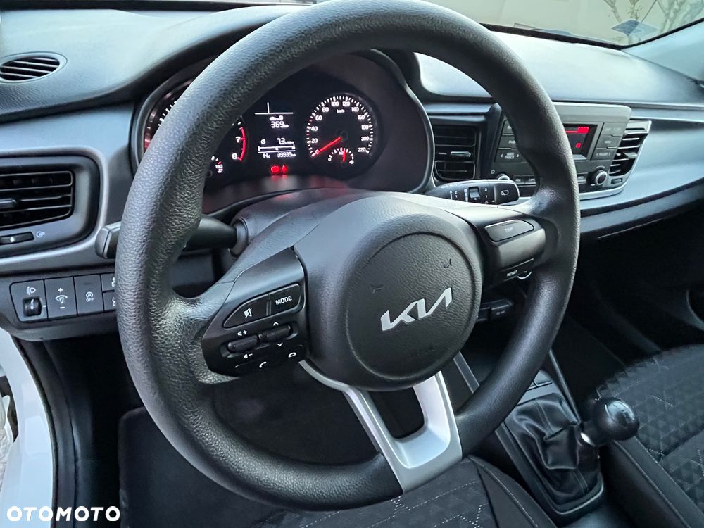Kia Rio 1.2 M - 17