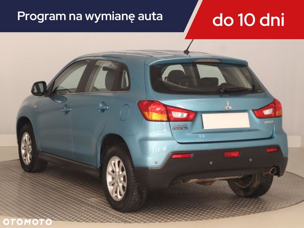 Mitsubishi ASX - 5