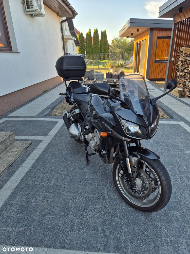 Yamaha FZ - 10