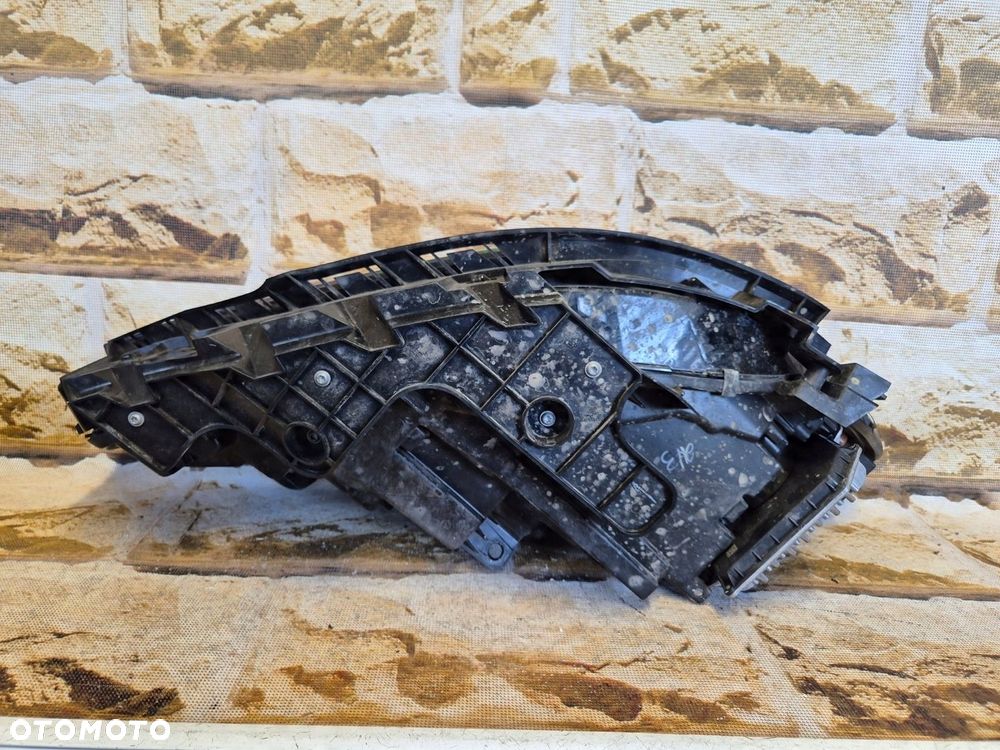 jeep cherokee KL 2019 lift FULL LED KOMPLETNA DEMONTAŻ - 5