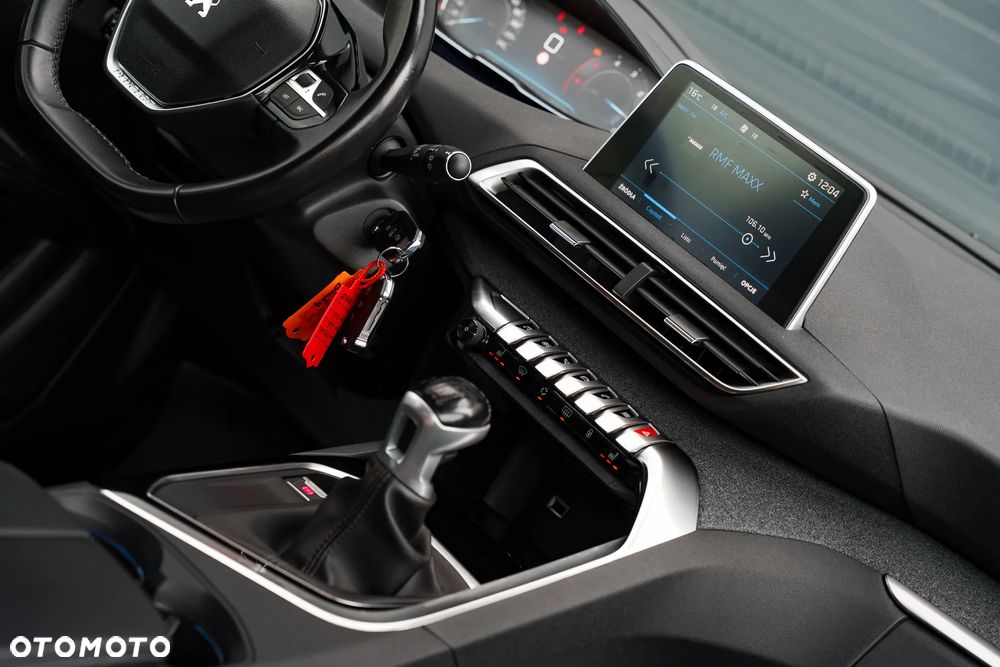 Peugeot 3008 1.6 BlueHDi Allure S&S - 20