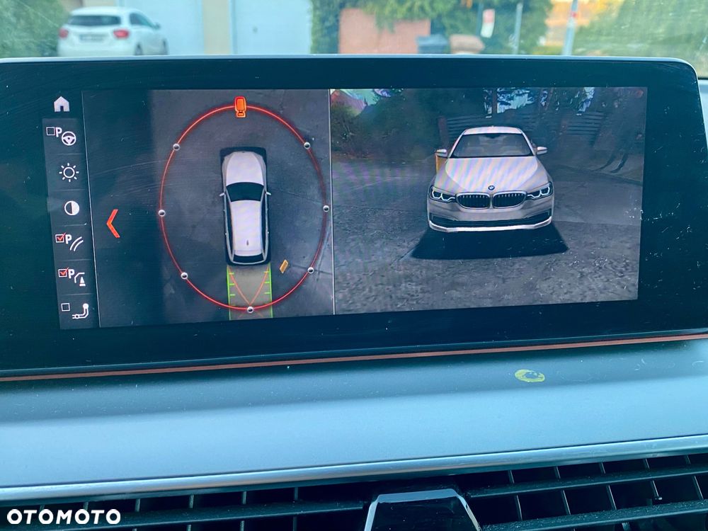 BMW Seria 5 525d - 26