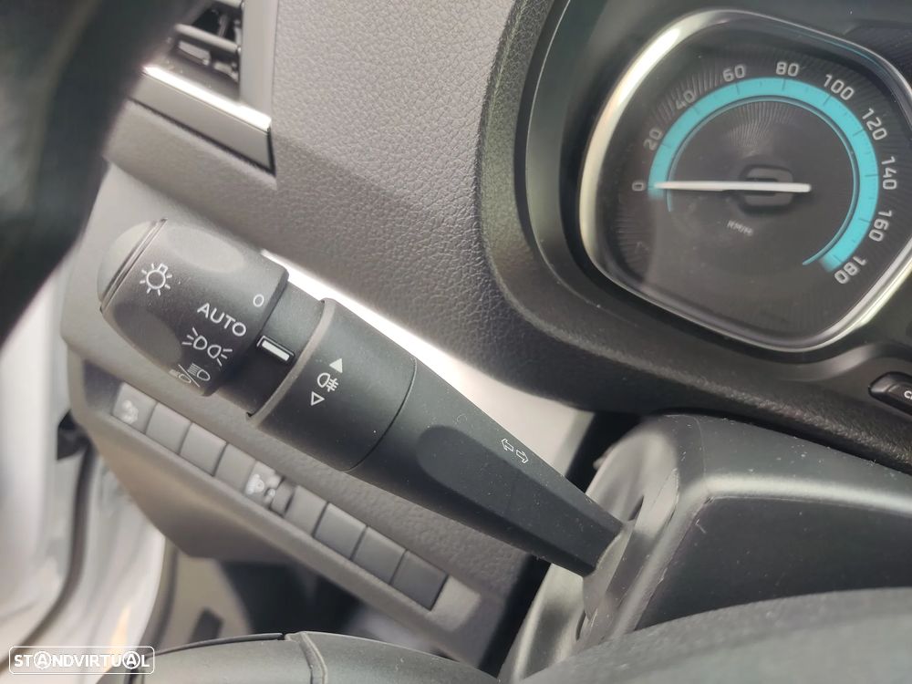 Opel VIVARO -E CARGO LONGA XL - 19