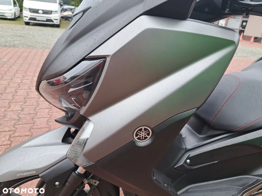 Yamaha X-max - 4