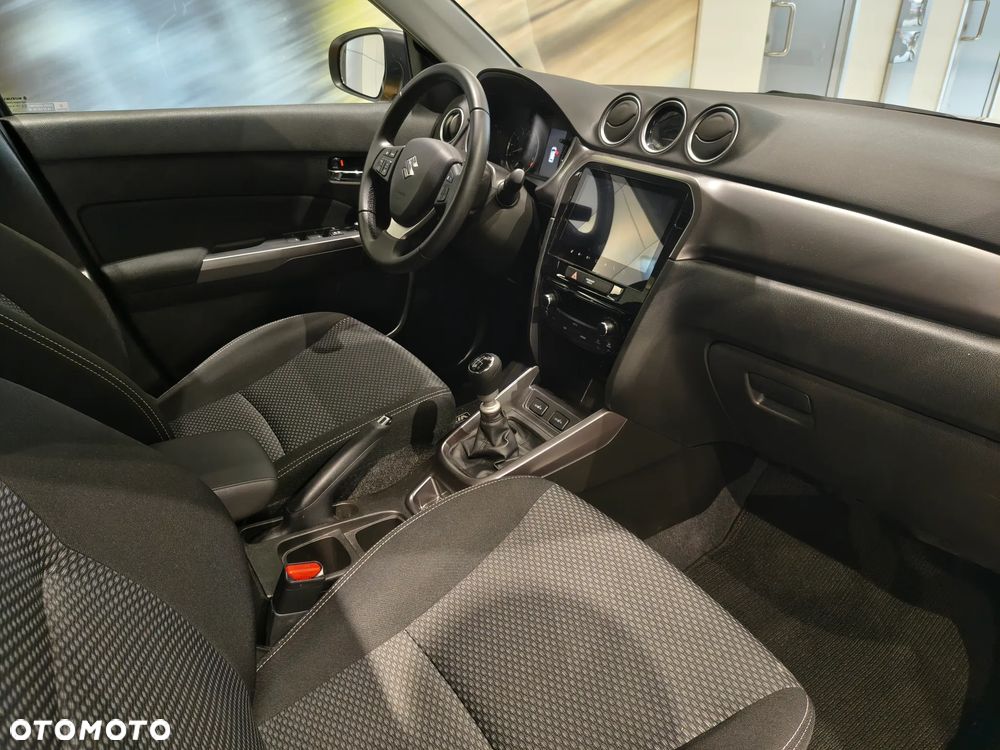 Suzuki Vitara 1.4 Boosterjet mHEV Premium Plus 2WD - 13