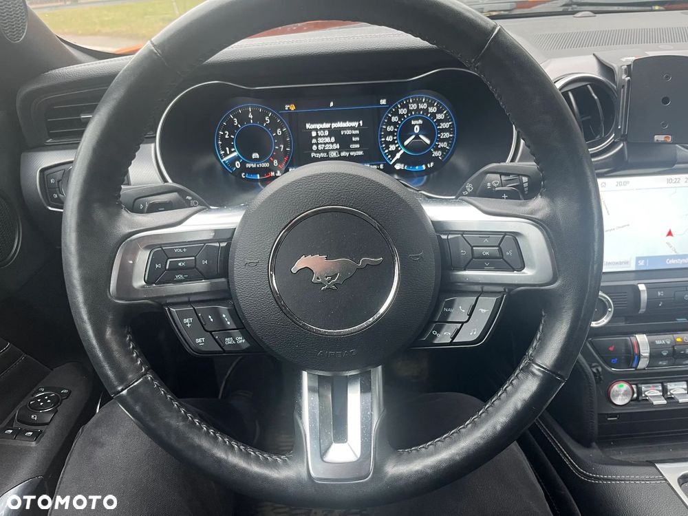 Ford Mustang - 13