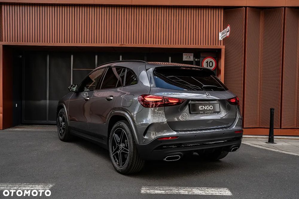 Mercedes-Benz GLA 200 mHEV AMG Line 7G-DCT - 11