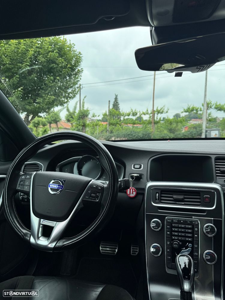 Volvo S60 2.0 D4 R-Design Geartronic - 12