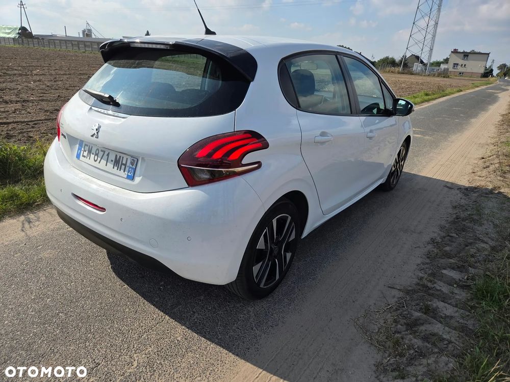 Peugeot 208 1.6 BlueHDi Active - 3