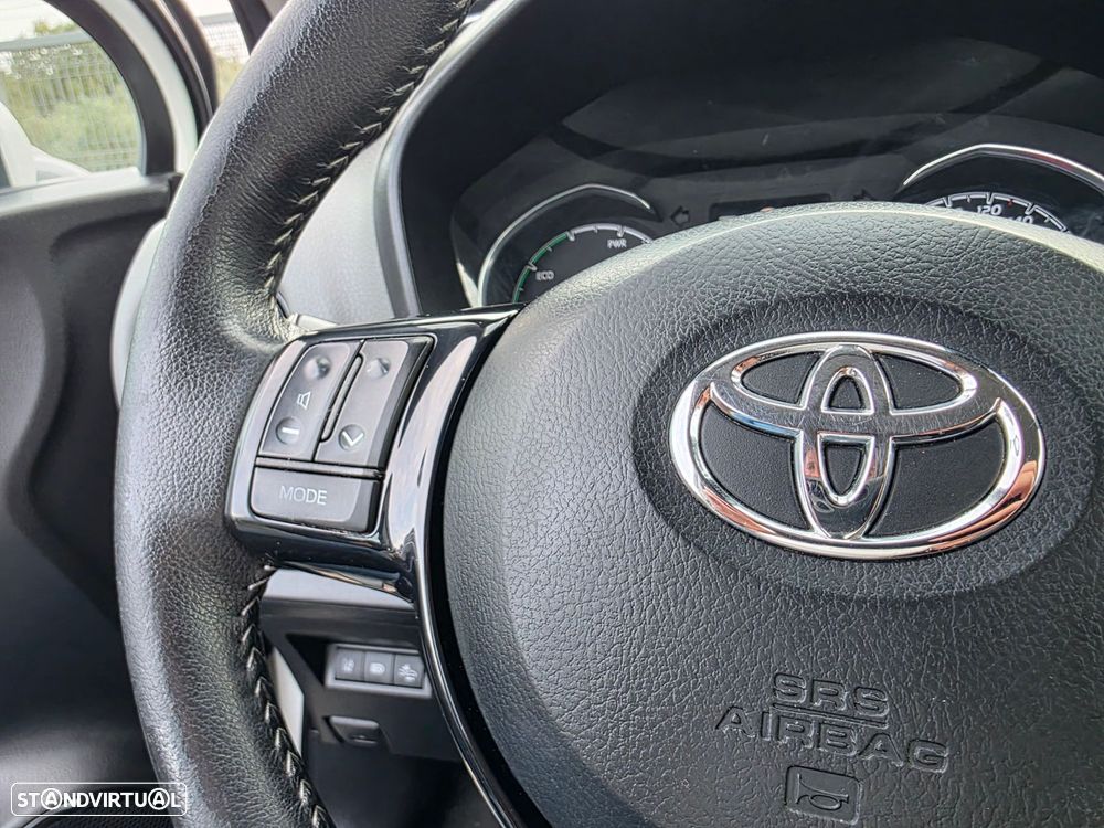 Toyota Yaris - 18