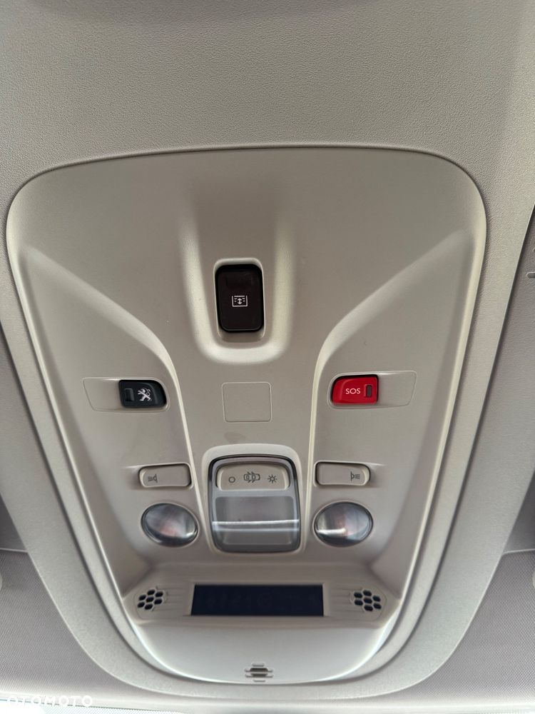 Peugeot Rifter 1.5 BlueHDI Allure Pack S&S - 33