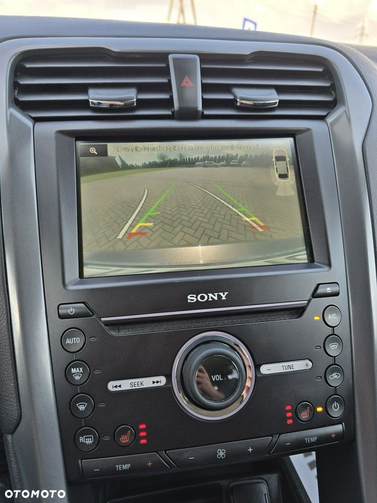 Ford Mondeo - 33