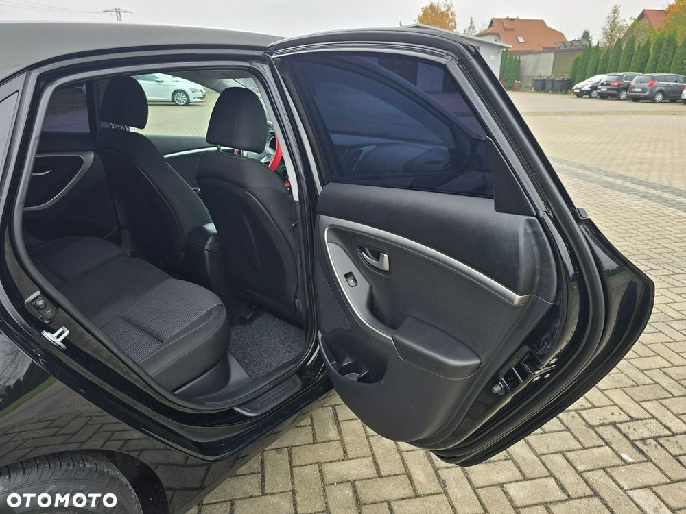 Hyundai i30 - 21