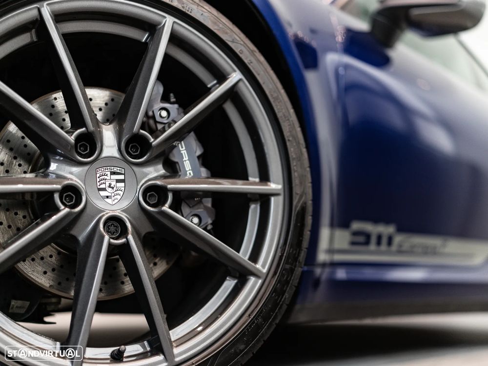 Porsche 911 (992) Carrera T PDK - 11