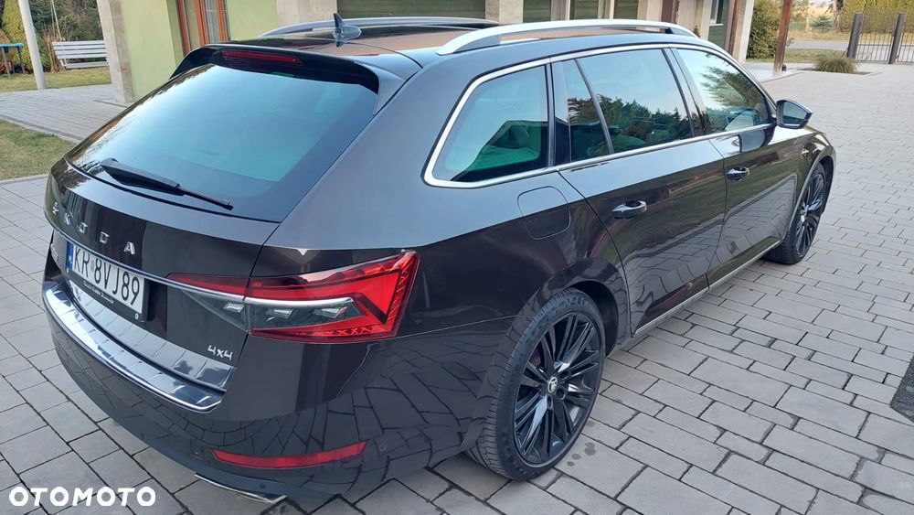Skoda Superb 2.0 TSI 4x4 L&K DSG - 17