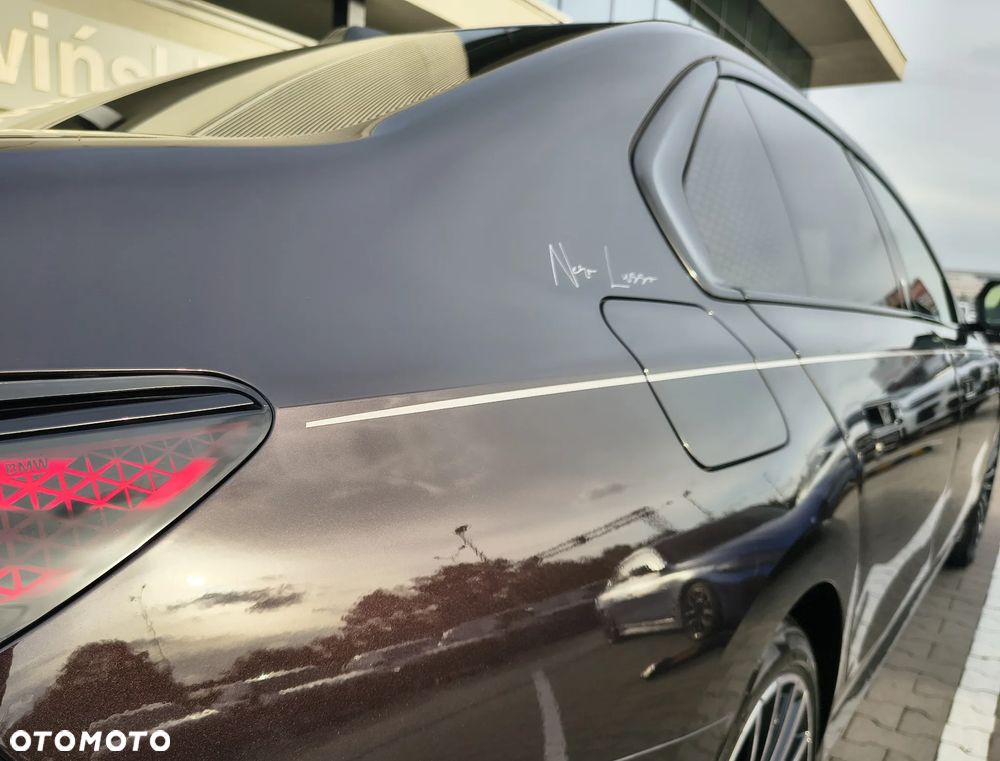 BMW Seria 7 - 7