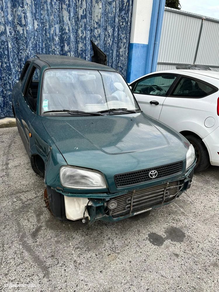 Toyota RAV 4 2.0 4WD 129 cv 1994 para peças - 2