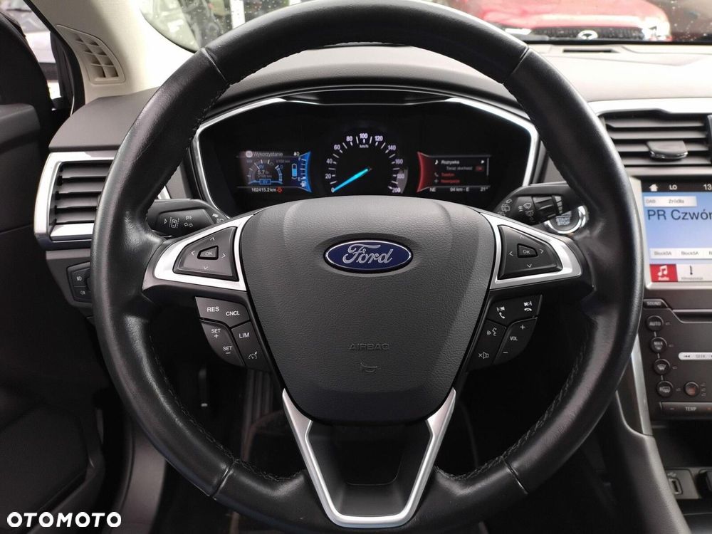 Ford Mondeo 2.0 Hybrid Titanium - 13